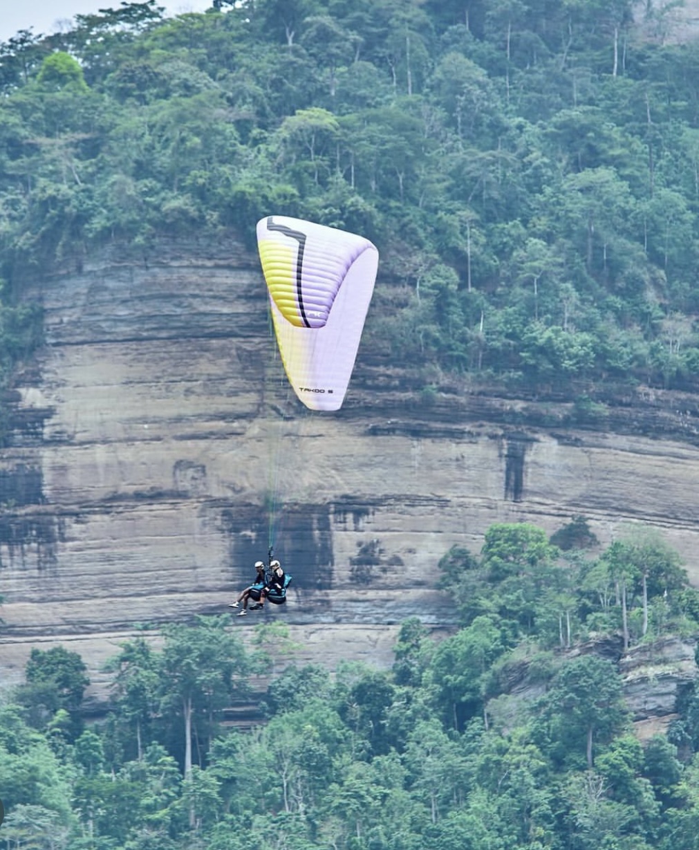 paragliding